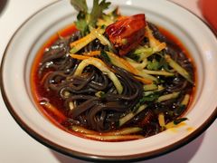 -鸣记脆皮烤鱼·海鲜烤鱼(三八广场店)