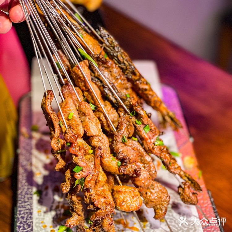 成都东门美食新地标🧲攀成钢High吃攻略