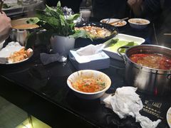 -唯爱KTV聚会餐厅(仙林东城汇店)