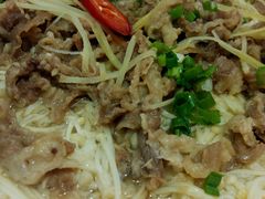 金针菇煮肥牛-金汇景海鲜酒家