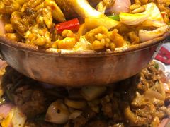 -沪小二铜炉蛙锅(苏州中心星悦汇店)