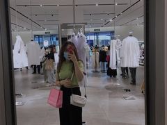 -ZARA(海雅缤纷城宝安店)