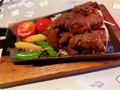 -穹六人间 people 6(岳阳路店)