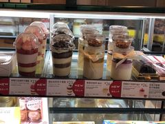 -巴黎贝甜(大宁国际商业广场店)