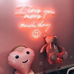 点击看大图 -Priscilla皮肤管理中心