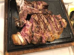 -奥斯特牛排馆(美第奇宫店)