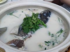 -天乐农家鱼头王(天目湖店)