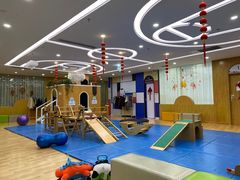 -澳洲袋鼠早教(金辉环球广场店)