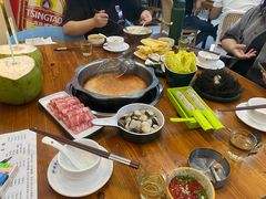 -老何家后安粉·糟粕醋海鲜火锅(三亚湾椰梦长廊店)