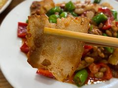 豆豉回锅肉-荣生萝卜汤饭店