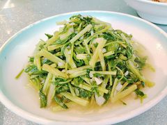 -松沪名灶·豆浆鱼头·新上海菜(飞航吾悦广场店)