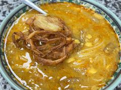 -002鱼汤粉(龍園店)