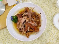 -鹏城人家海鲜酒家·23年老字号(较场尾店)