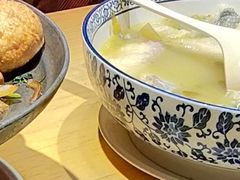 酸菜鱼-渝乡老妈·北京烤鸭(六里桥店)