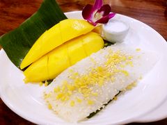 -Dang restaurant (patong phuket)