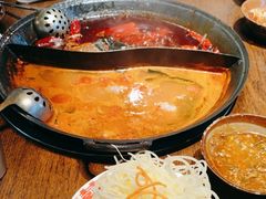 -萍姐火锅·公路夜市(武汉首店)