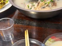 -雪湖煜辰鱼头老店(雪野湖店)