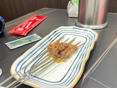 -许哥东北烧烤·铁丳烤串·宫后夹肉(繁花中心店)