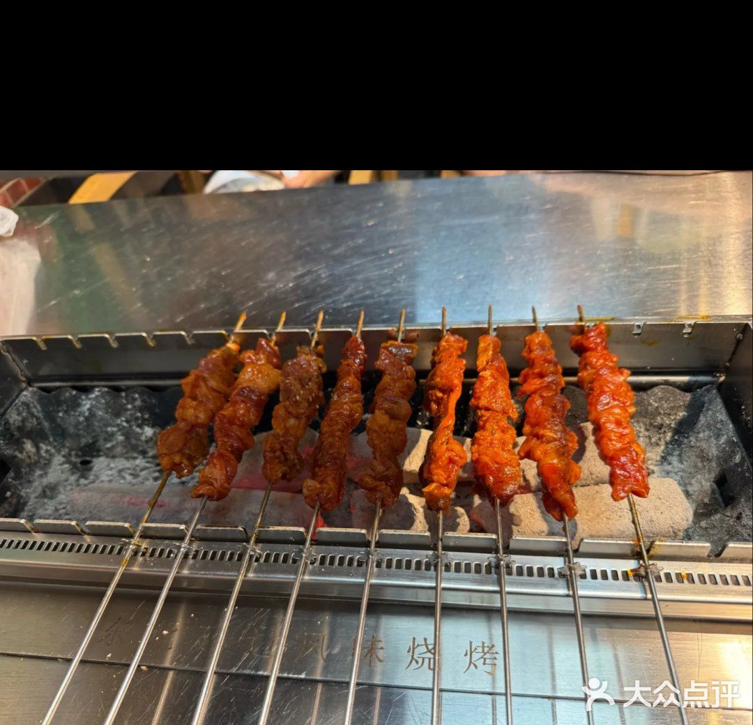 
秘制香辣串串香鲜嫩滋滋狂欢夜超值享不停