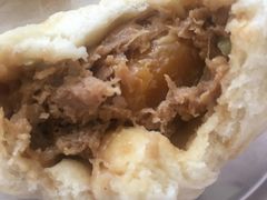 咸蛋黄超人包-老陶包子铺(南大西南村店)