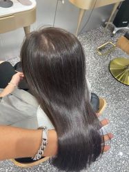 -Tloml salon