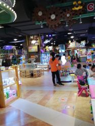 点击看大图 -卡通尼乐园(银泰店)