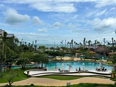 -三亚亚龙湾美高梅度假酒店FUN动冲浪