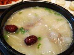 牛尾汤-正苑26年海鲜烤肉•牛尾汤汤饭(东港店)