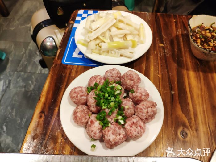 丹丹妹苗家砂锅酸辣烫图片
