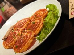 -山川小町·极番烧肉(新地假日广场店)