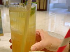 -théATRE 茶聚场(王府中環店)