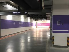 -龙湖虹桥天街-停车场