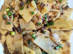 -自贡盐帮菜·玩辣餐厅(樱花园西街店)