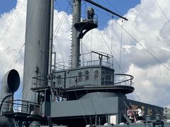 -阿芙乐尔号巡洋舰