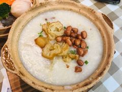 -新大咀港式茶餐厅(宝山万达店)