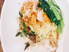 -亚明蟹肉面特大虾饺(สีลม)