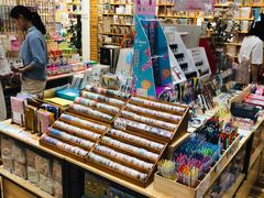 -猫的天空之城概念书店(印象城购物中心店)