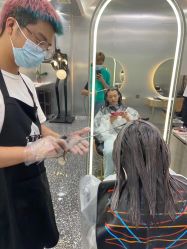 -Tloml salon