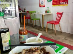 -阿阳牛腩腌面店