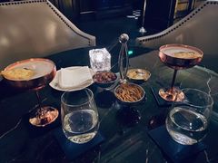 -LONG BAR 廊吧(外滩华尔道夫酒店)