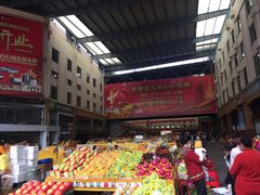 -三亚新鸿港水果一级批发市场