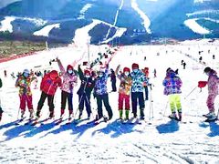 -鳌山滑雪度假区