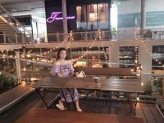 -ROAST coffee & eatery