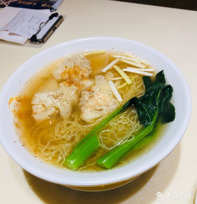 龙记香港茶餐厅(上中西路店)鲜虾云吞面图片 - 第134张