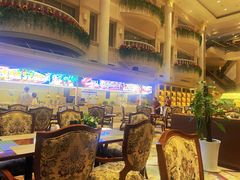 -曲江惠宾苑宾馆(大雁塔大唐不夜城店)