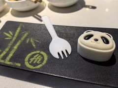 -海底捞火锅(威高广场店)