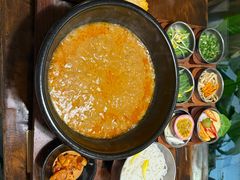 -银米·云南传统过桥米线(双廊黑金冠店)