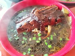 -小龙大肉面馆
