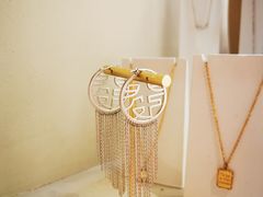 -LADY FAFA(巨鹿路陕西南路路口店)