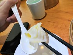 -百年龙袍蟹黄汤包(融创茂店)